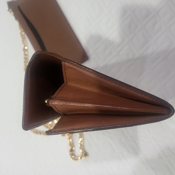 Louis Vuitton Brown Monogram Sarah Wallet - Picture 11 of 14